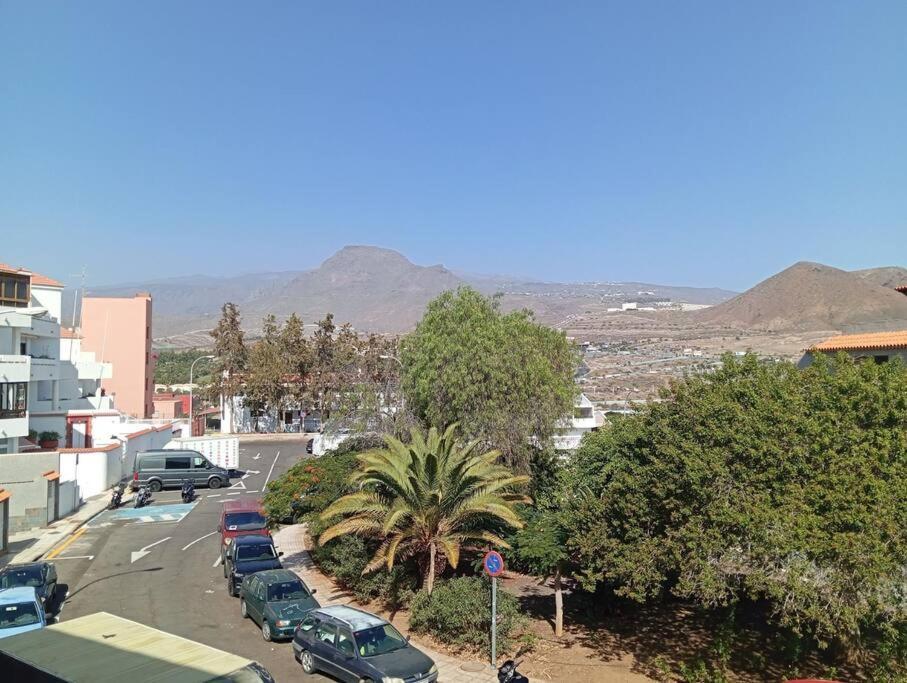 Muy Bonito Piso En Los Cristianos Centro Exteriör bild